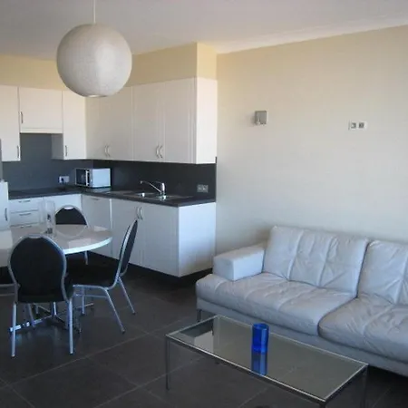 Apartment Golden Trust *