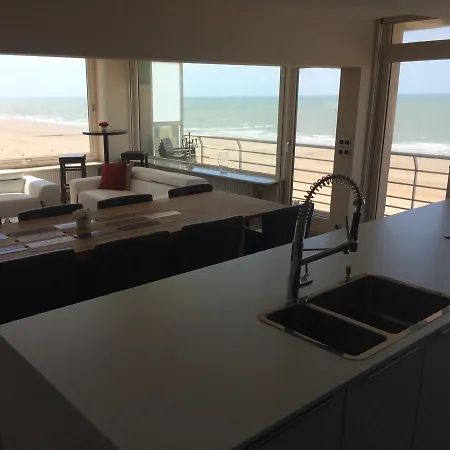 Golden Trust Ostend