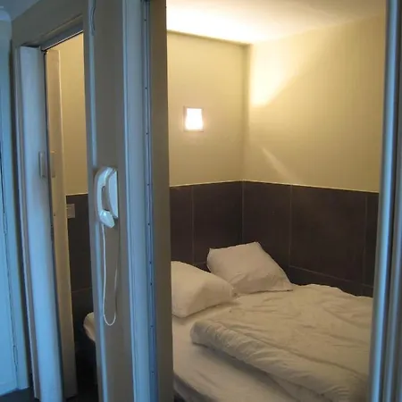 Golden Trust Apartment *